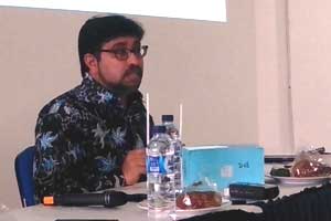 Dr. M. Hudaib tentang taka kelola syariah di Indonesia